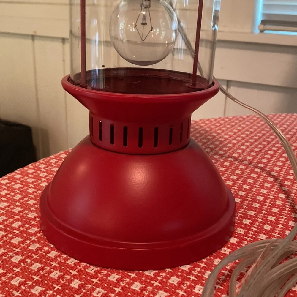 Woolrich Decorative Indoor “Camping” Lamp - Picture 11 of 11